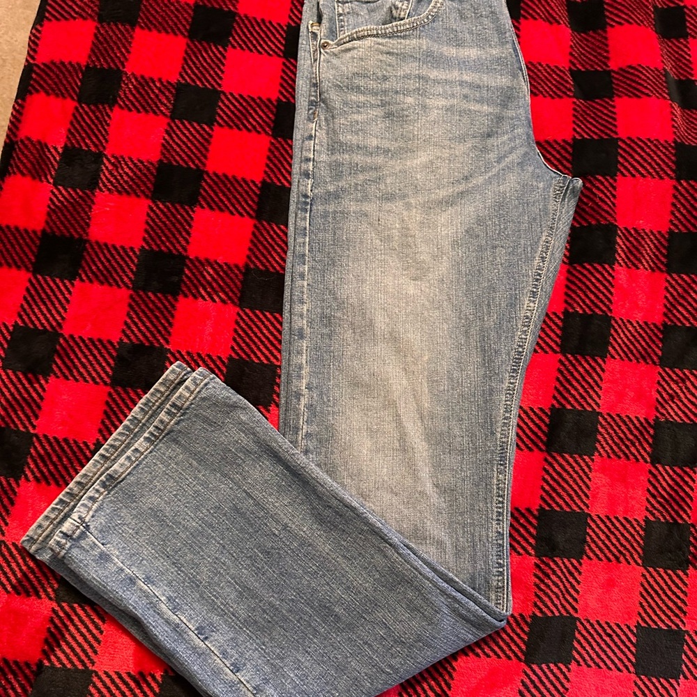 Signature Levi Strauss Blue Denim Jeans